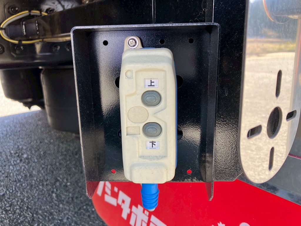 21|日野 プロフィア 2DG-FQ1AJCの写真21