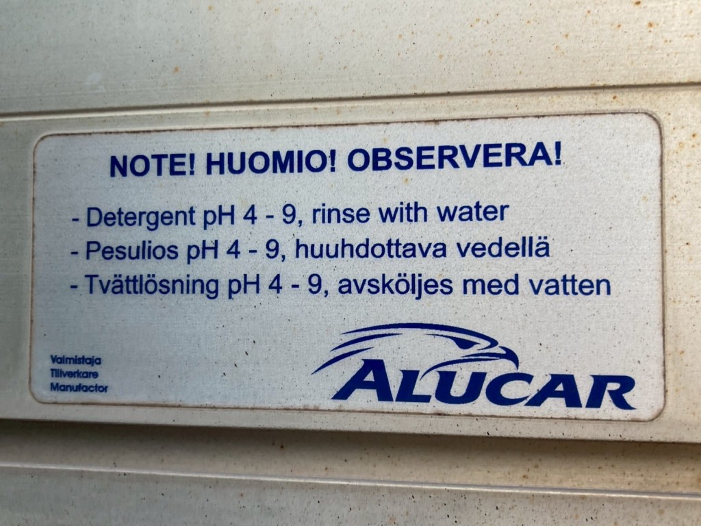 鳥居はアルカー製です|日野 プロフィア QPG-FS1EWEAの写真27