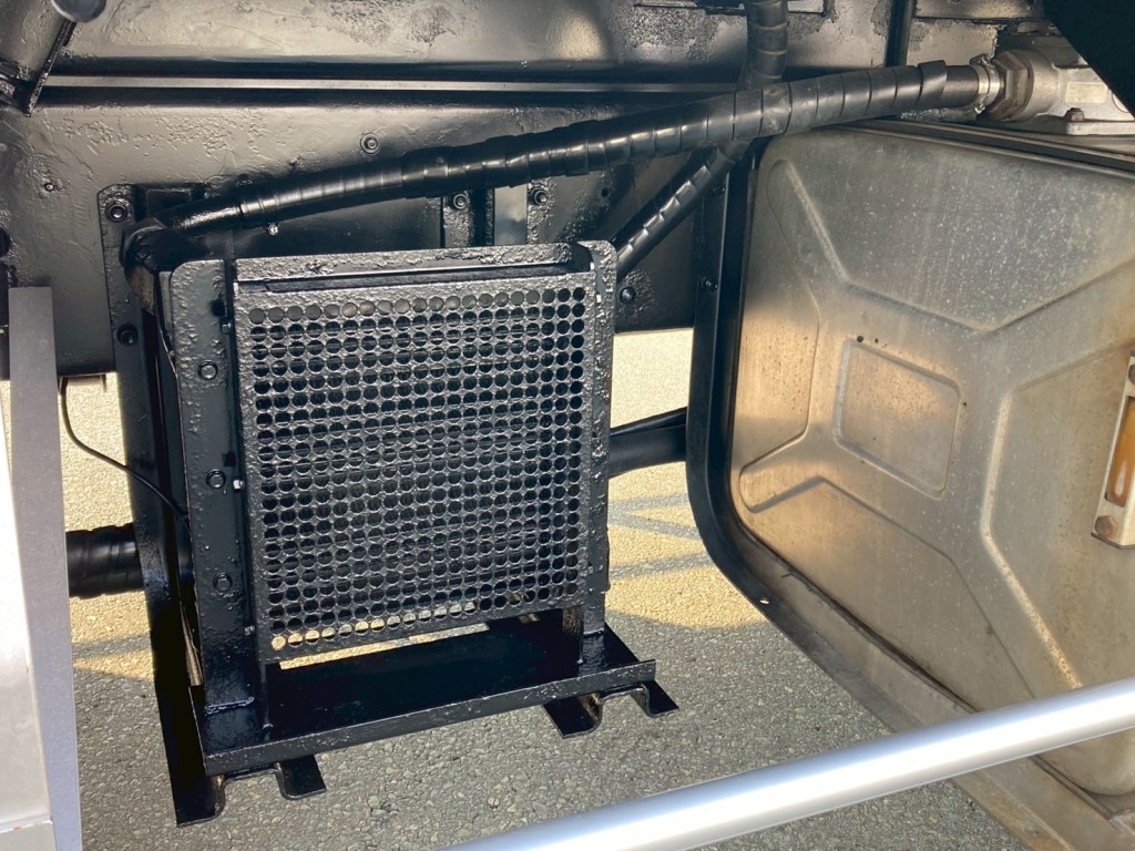 ログのオイルクーラーです|日野 プロフィア QPG-FS1EWEAの写真28