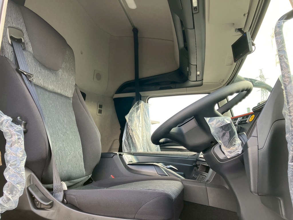 スーパーハイルーフキャビンです。|三菱 スーパーグレート 2RG-FP84VERの写真6