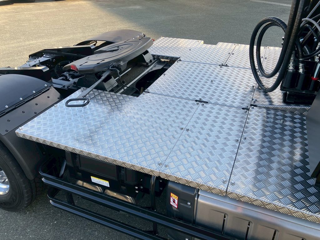 踊り場の状態です。|三菱 スーパーグレート 2RG-FP84VERの写真10