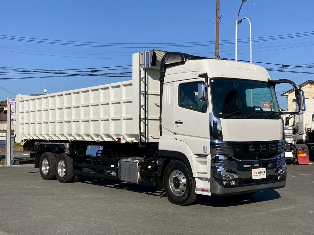 ホイールはアルミ製です。|三菱 スーパーグレート 2PG-FV80VZの写真2