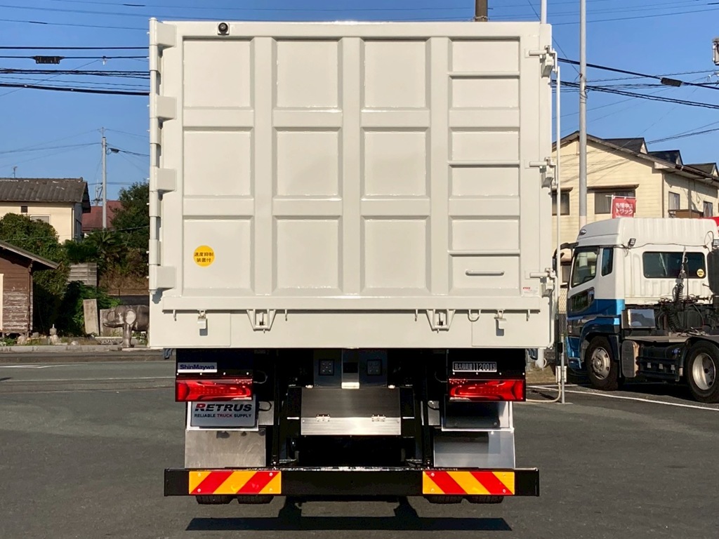 リヤ周りの状態です。|三菱 スーパーグレート 2PG-FV80VZの写真14