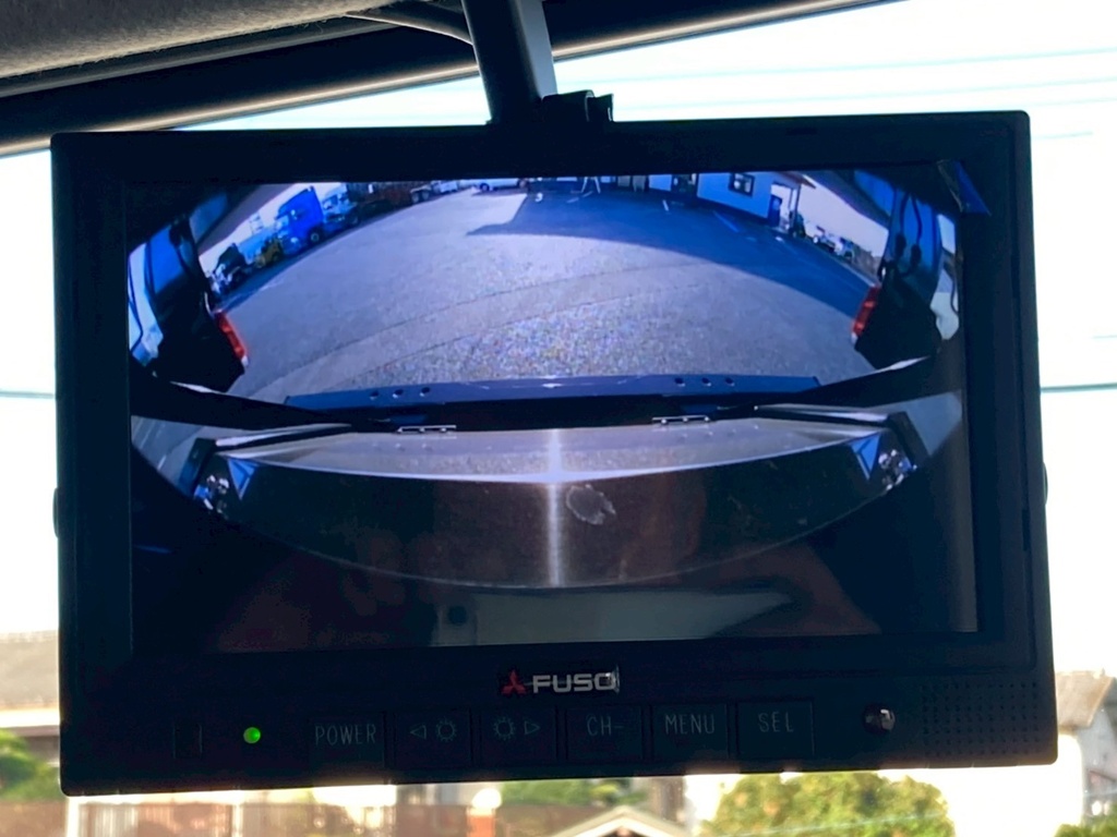 液晶バックモニター付きです。|三菱 スーパーグレート 2PG-FV80VZの写真20