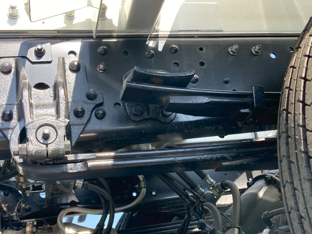 リーフサスです。|三菱 ファイター 2KG-FK72F(2WD)の写真5