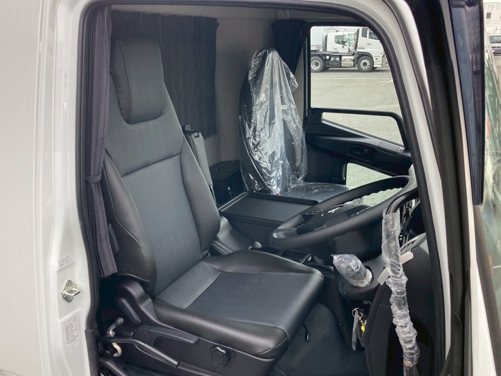 三菱 ファイター 2KG-FK72F(2WD)の写真7