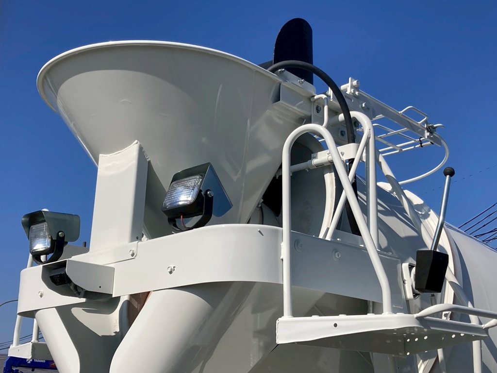 三菱 ファイター 2KG-FK72F(2WD)の写真13