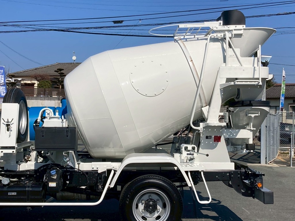 ドラムの外観状態です。(助手席側)|三菱 ファイター 2KG-FK72F(2WD)の写真16