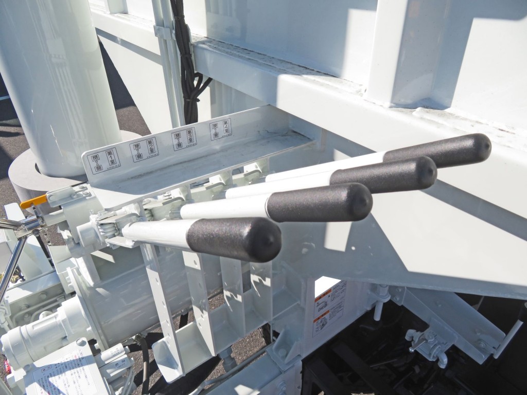 上物操作レバーです。|三菱 スーパーグレート 2KG-FV80VYPの写真14