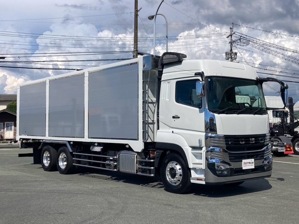 ホイールはアルミ製です。|三菱 スーパーグレート 2PG-FV80VZの写真2