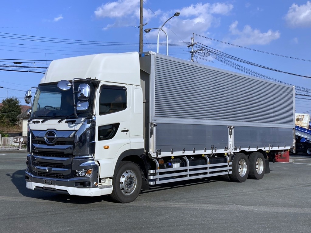 ハイルーフです|日野 プロフィア 2DG-FR1AHGの写真1