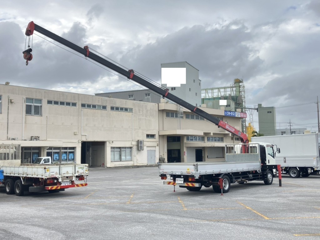 いすゞ フォワード LKG-FTR90S2の写真4