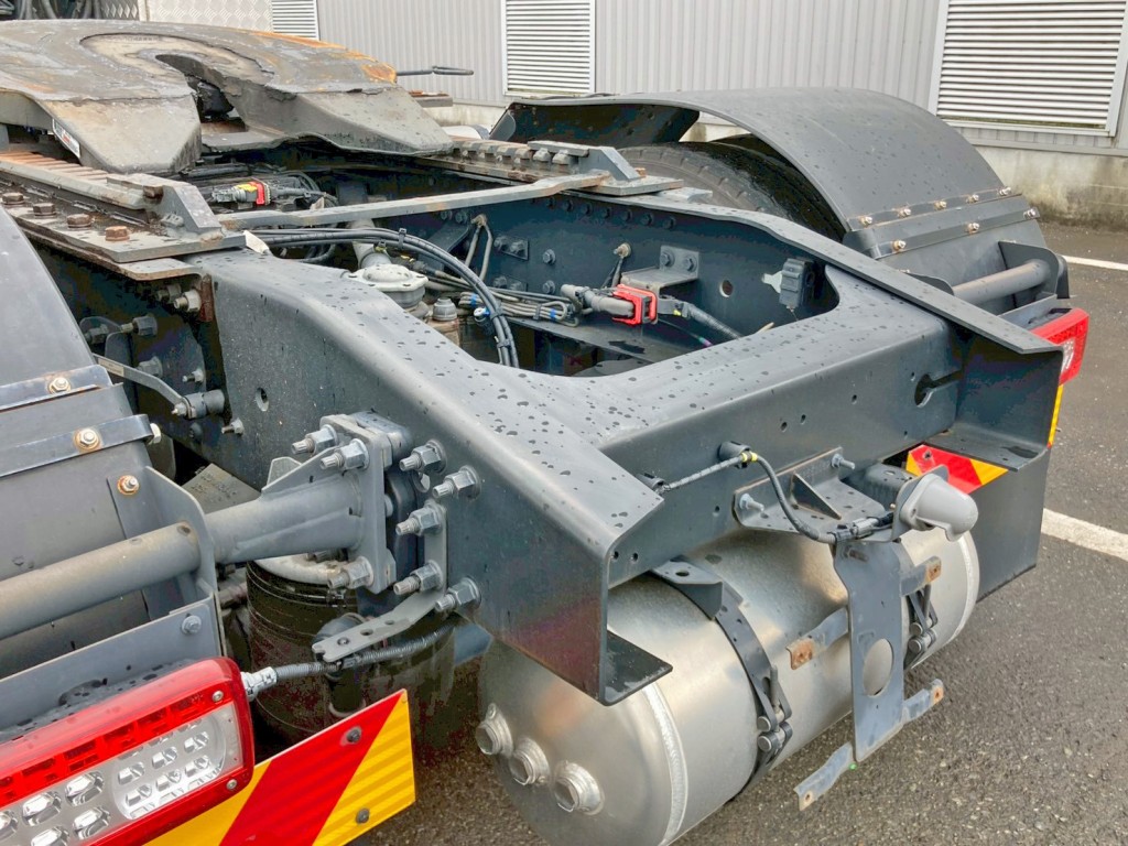 UDトラックス  2PG-GK5AADの写真6