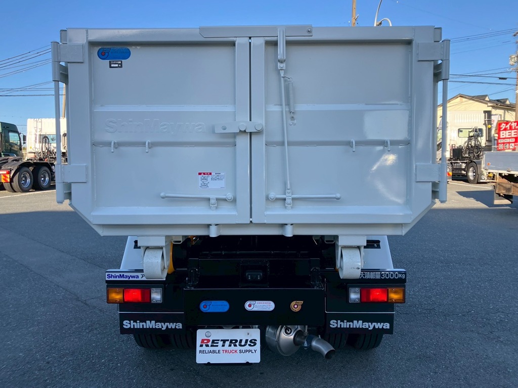 リヤ周りの状態です。|三菱 キャンター 2RG-FBAV0(2WD)の写真8