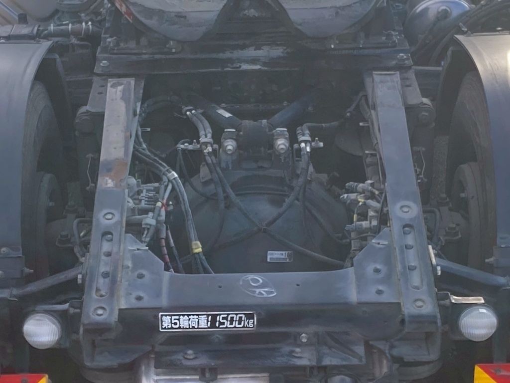 9|いすゞ ギガ 2PG-EXD52CEの写真9