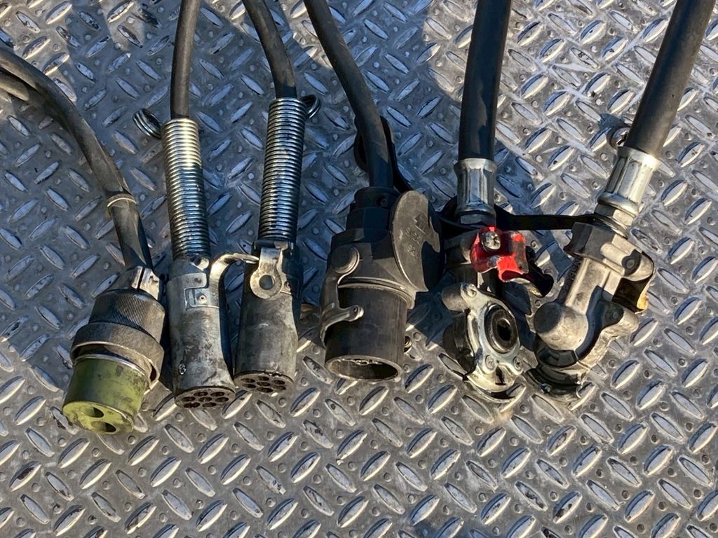 コネクター類|いすゞ ギガ 2PG-EXD52CEの写真12