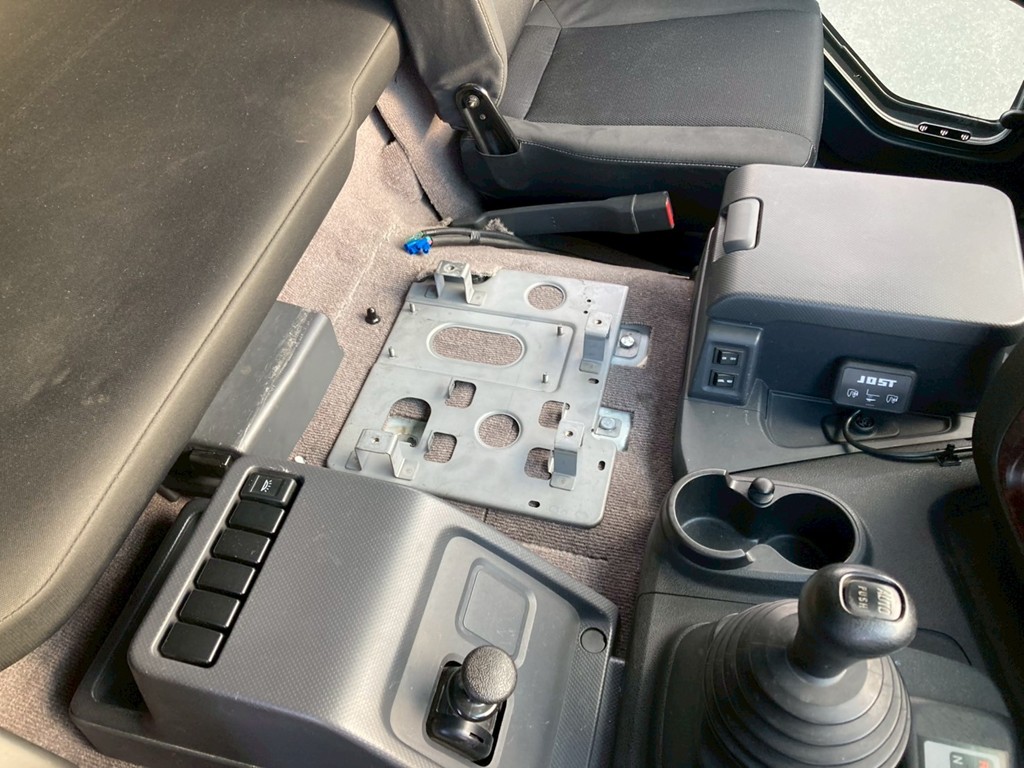 26|いすゞ ギガ 2PG-EXD52CEの写真26