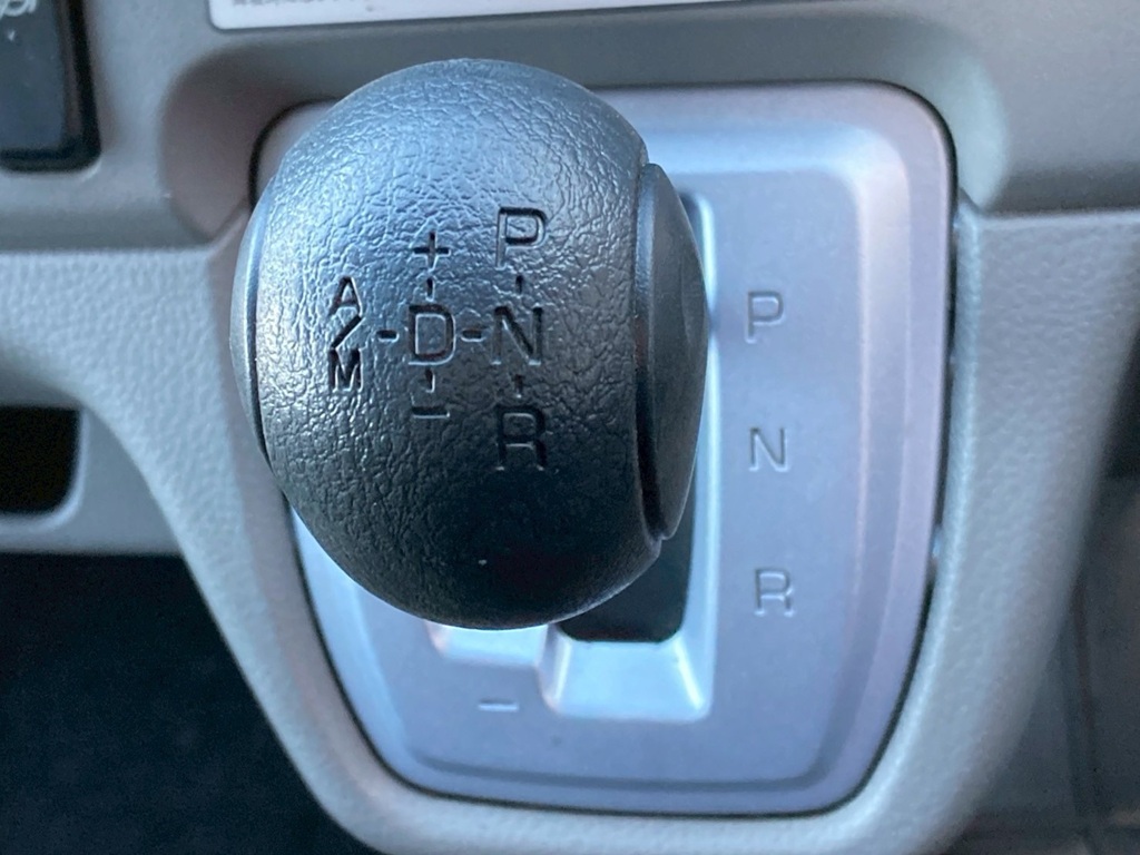 オートマです|三菱 キャンター TPG-FEB80(2WD)の写真30