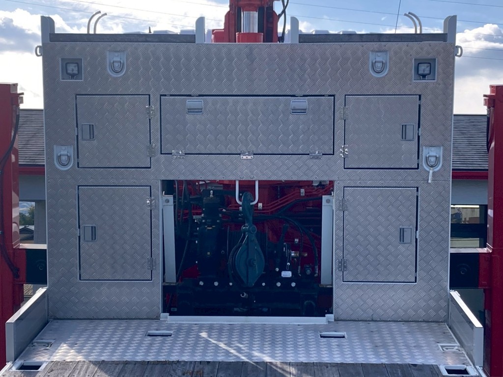 鳥居に道具入れが付てます|三菱 スーパーグレート 2KG-FS70HZの写真11