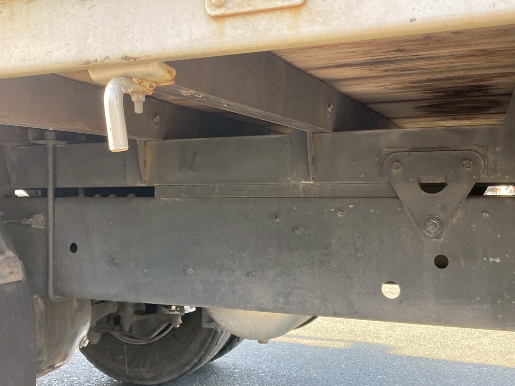 シャシの状態|日野 レンジャー TKG-FD7JMAG(2WD)の写真6