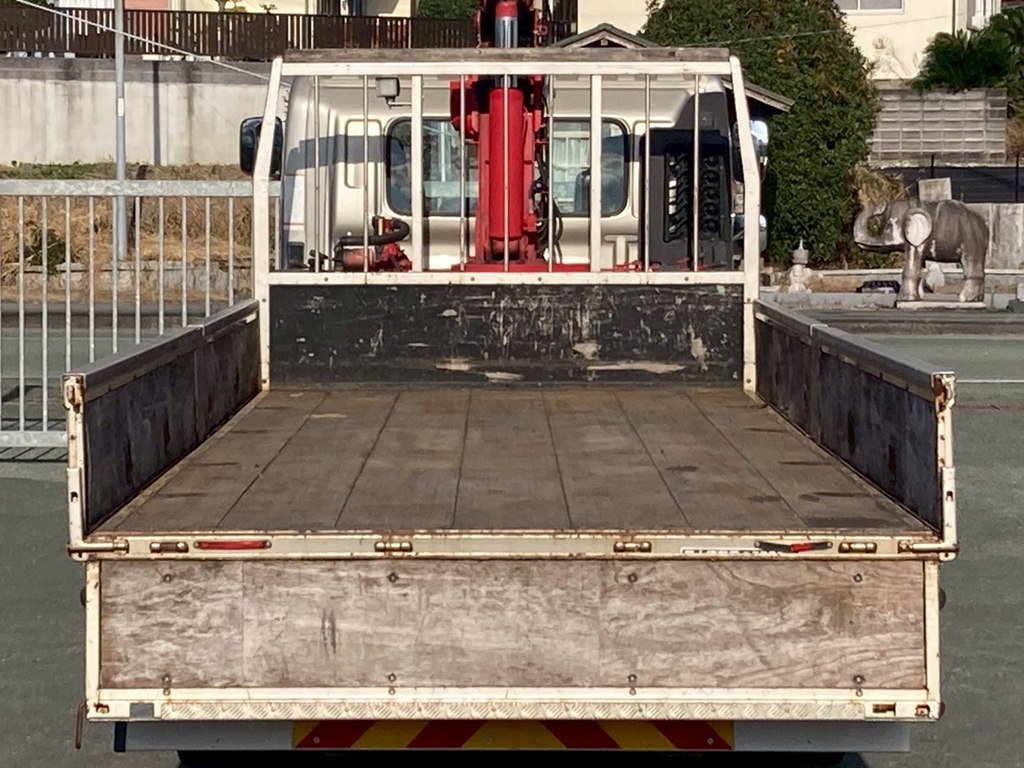 ボディー内|日野 レンジャー TKG-FD7JMAG(2WD)の写真8