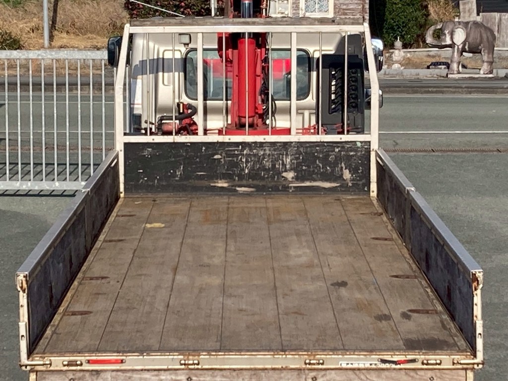 床面の状態|日野 レンジャー TKG-FD7JMAG(2WD)の写真9