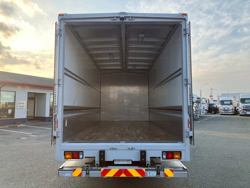 三菱 ファイター 2KG-FK65F(2WD)の写真10