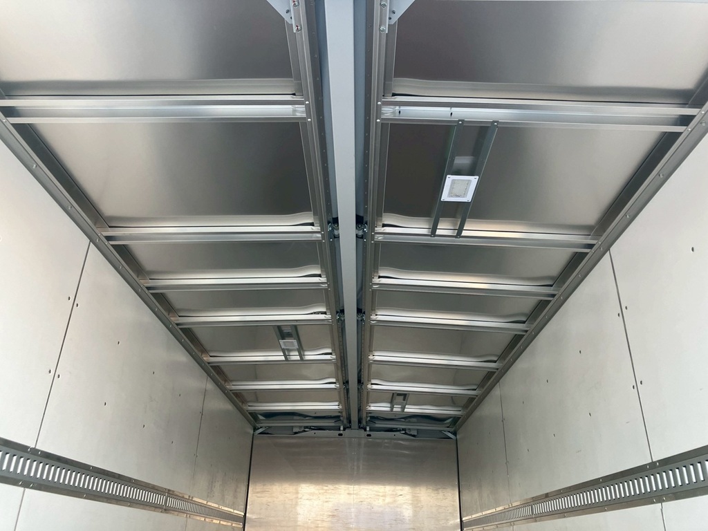 センタービーム付です。|三菱 ファイター 2KG-FK65F(2WD)の写真12