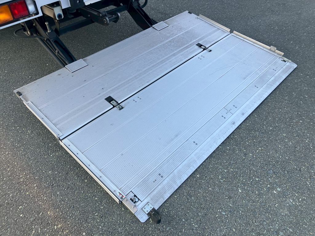 ゲートステージの状態です。|三菱 ファイター 2KG-FK65F(2WD)の写真14