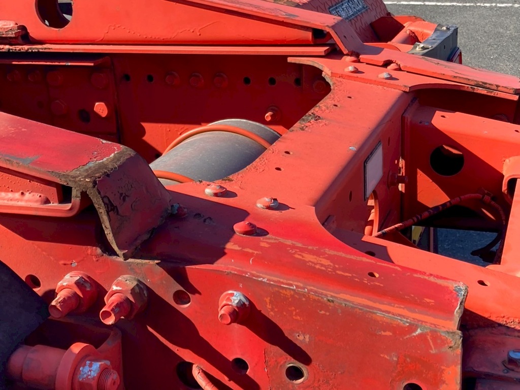 カプラガイドにサビが有ります|日野 プロフィア QDG-SS1EKAAの写真23