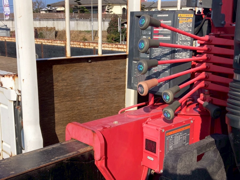 いすゞ フォワード TKG-FRR90S2(2WD)の写真11