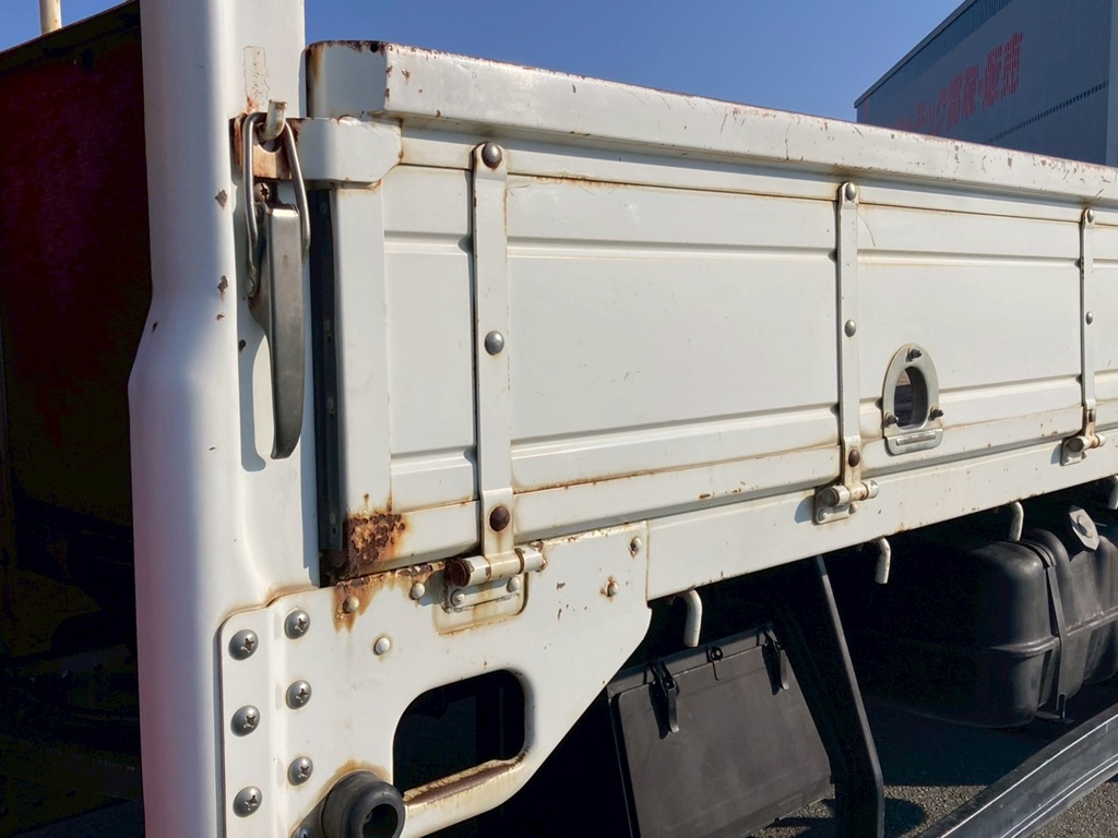 いすゞ フォワード TKG-FRR90S2(2WD)の写真22