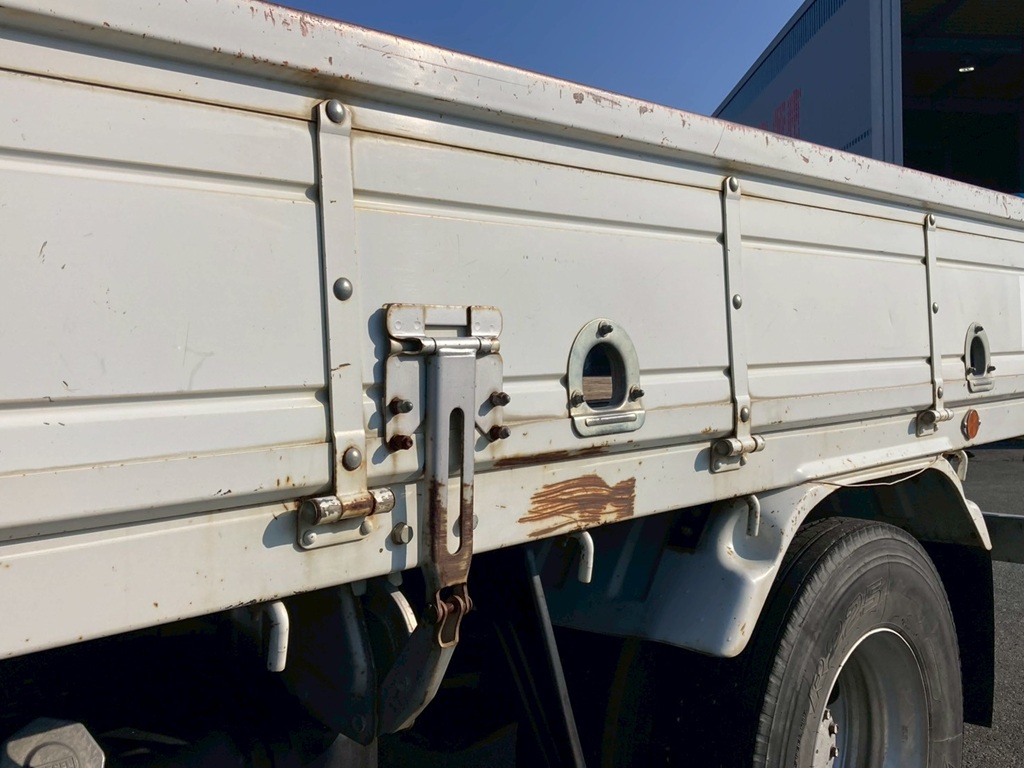 いすゞ フォワード TKG-FRR90S2(2WD)の写真23