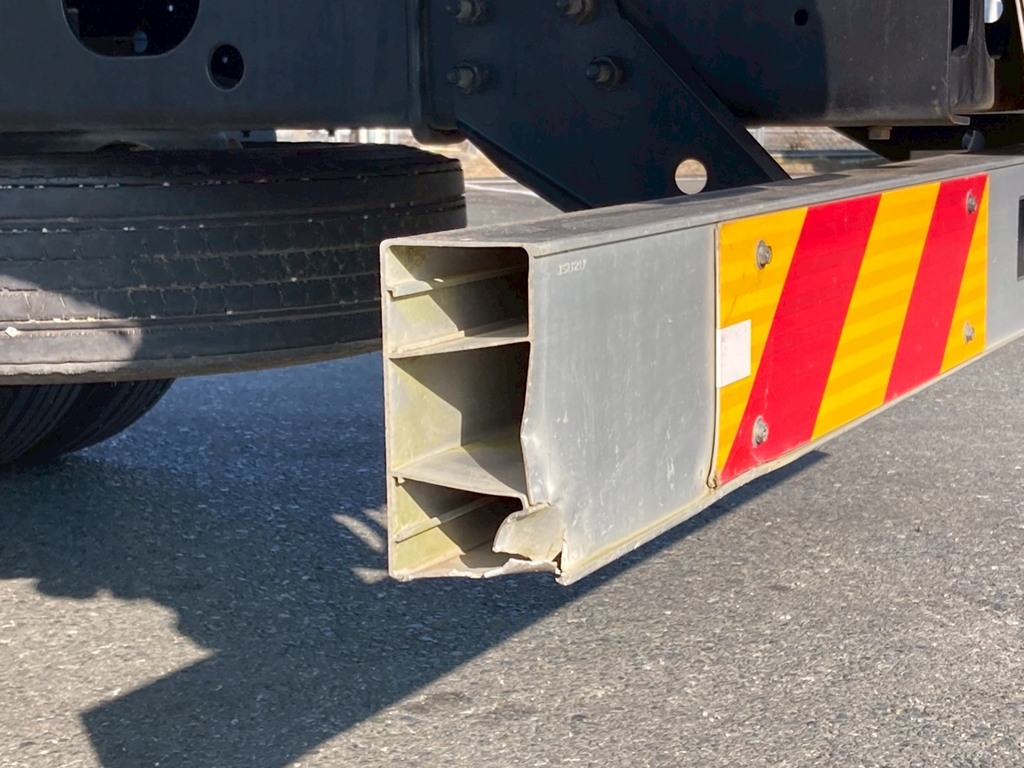 いすゞ フォワード TKG-FRR90S2(2WD)の写真30