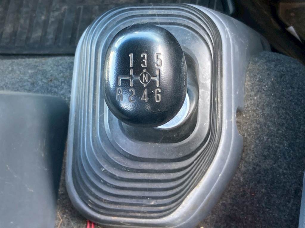 いすゞ フォワード TKG-FRR90S2(2WD)の写真35