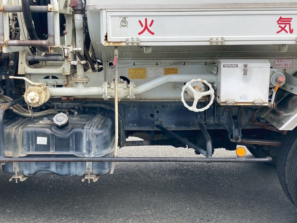 三菱 ファイター 2KG-FK61F(2WD)の写真20