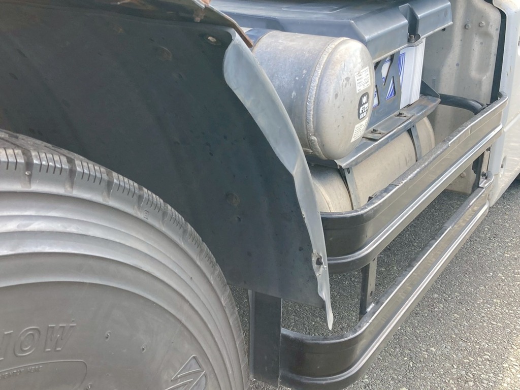 UDトラックス  2PG-GK5AABの写真21