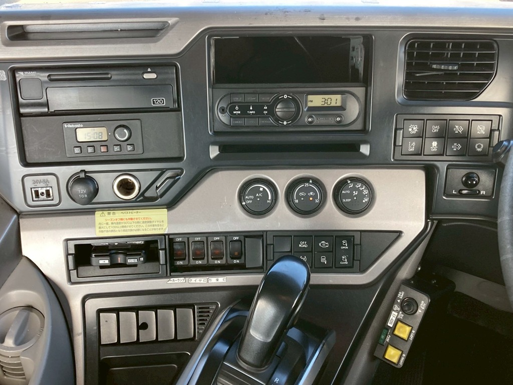 UDトラックス  2PG-GK5AABの写真24