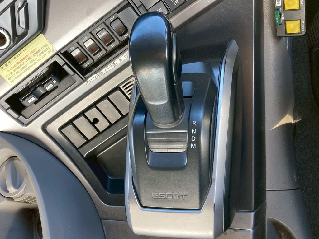 UDトラックス  2PG-GK5AABの写真26