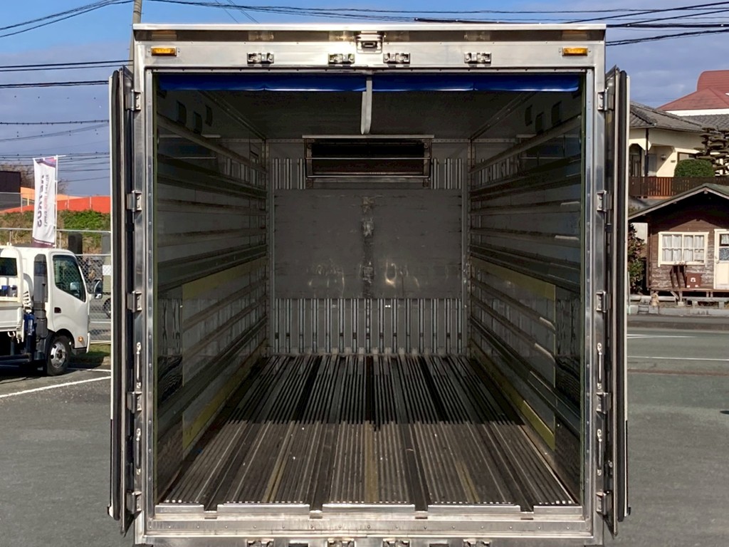 ボディー内|三菱 スーパーグレート 2PG-FS74HZの写真9