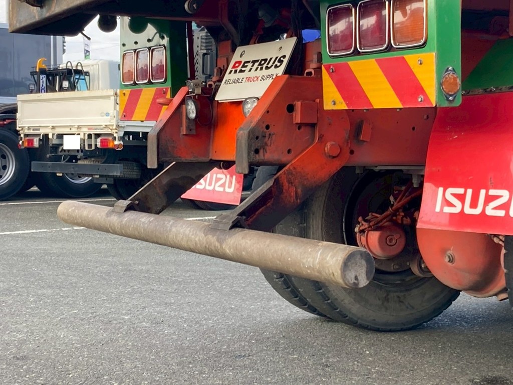 15|いすゞ ギガ QPG-CXZ77BTの写真15