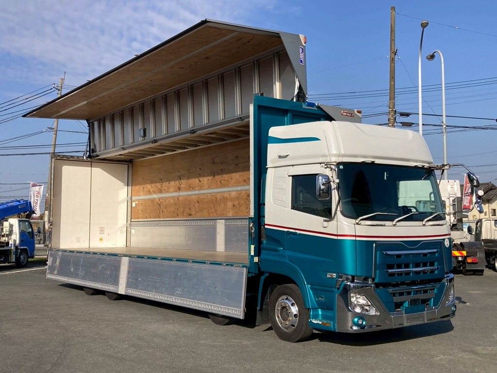 UDトラックス クオン 2PG-CG5CAの写真2