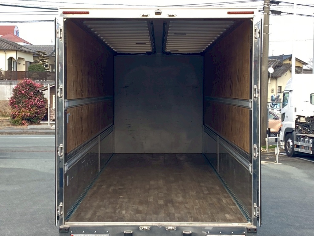 ボディー内|UDトラックス クオン 2PG-CG5CAの写真11