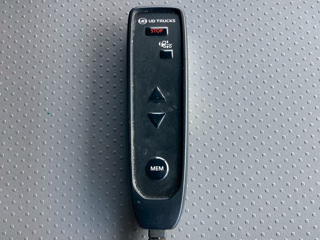 エアサスコントローラ|UDトラックス クオン 2PG-CG5CAの写真32