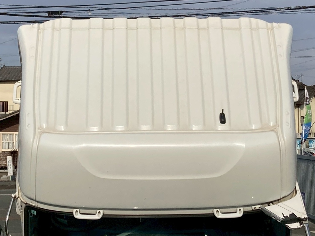 キャブ天井の状態|UDトラックス クオン 2PG-CG5CAの写真36