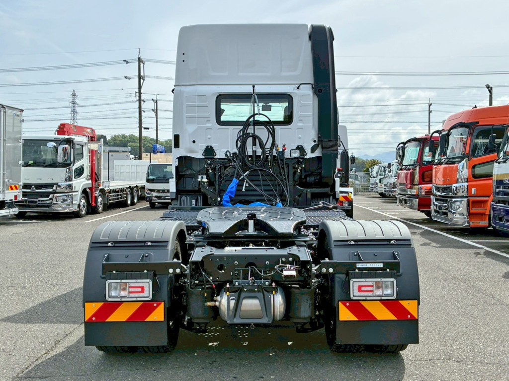 リヤ周りの状態です。|日野 プロフィア 2DG-SH1AGGCの写真9