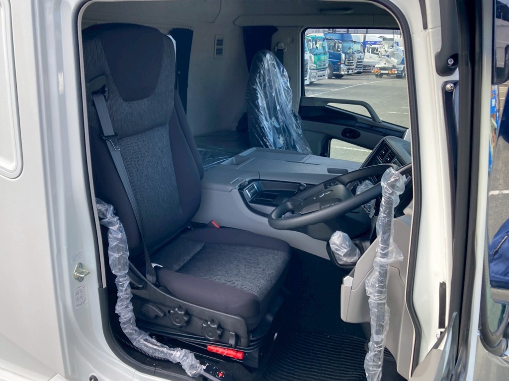 室内|三菱 スーパーグレート 2PG-FS74HZの写真7