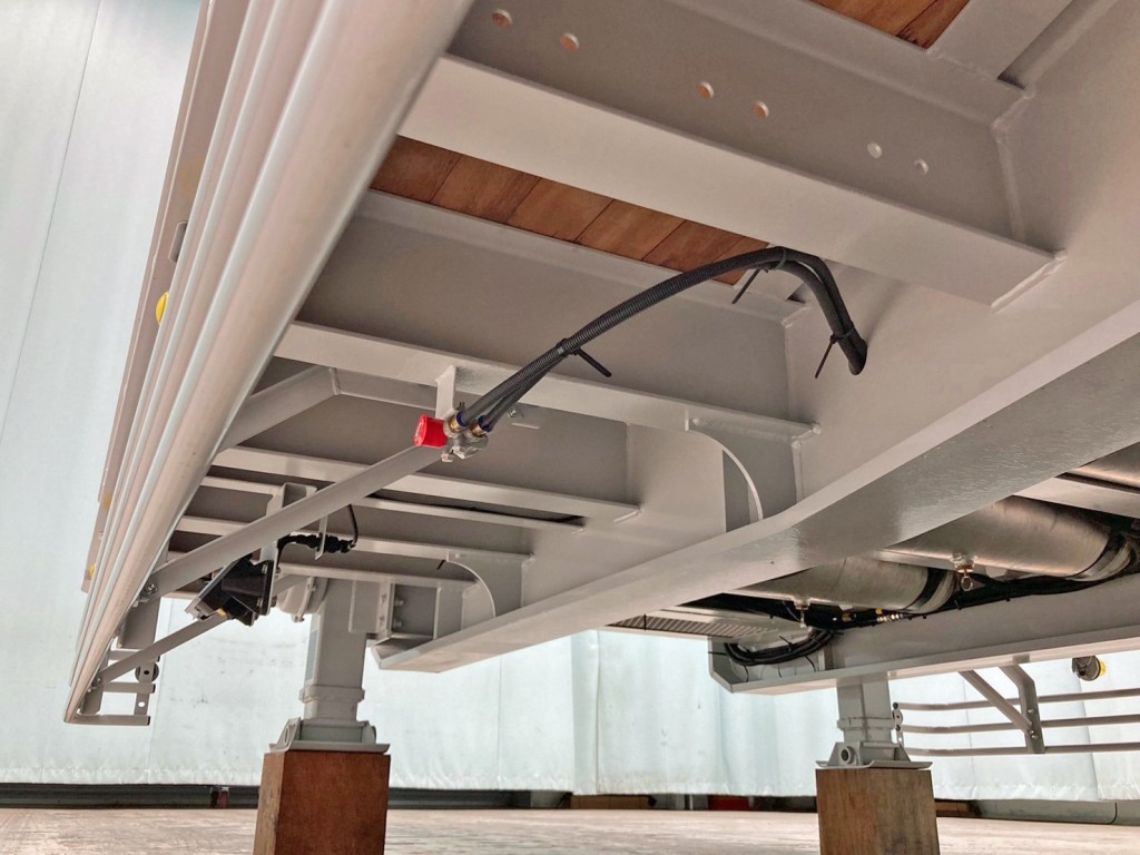 シャーシとネタの状態です。(横ネタは鉄製です)|トレクス  PLR430DAの写真6