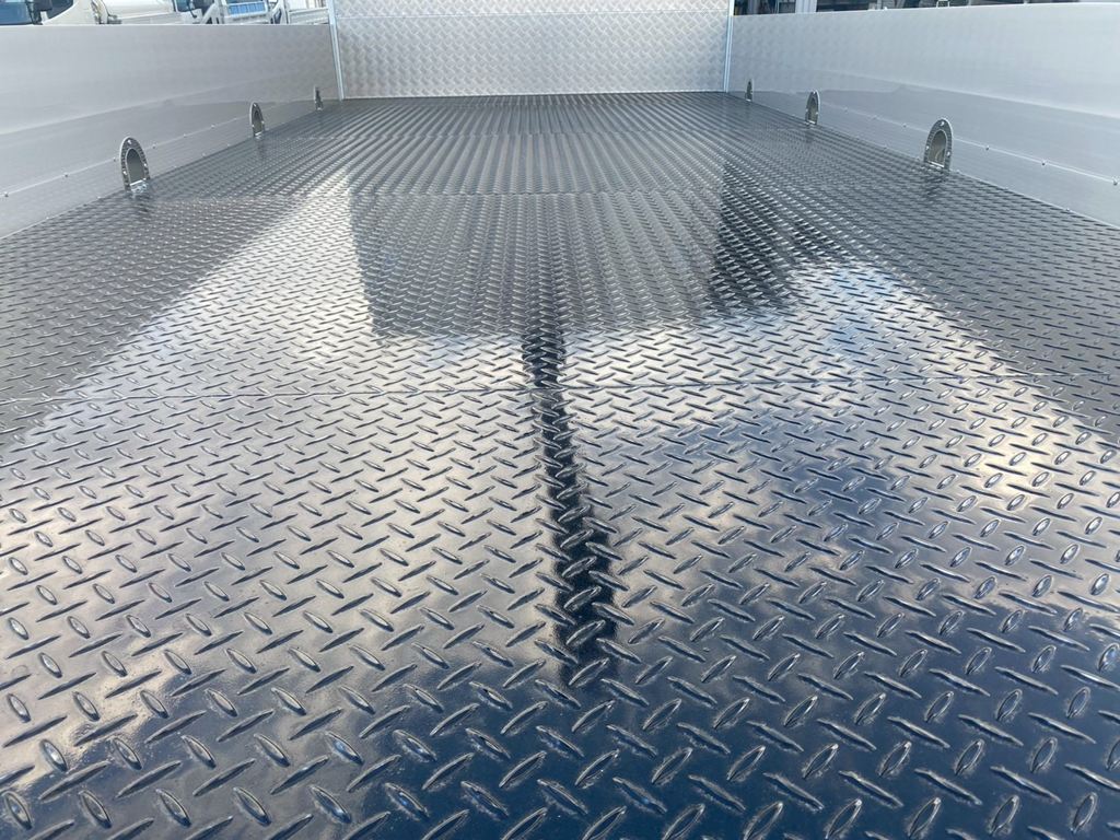 床面|三菱 ファイター 2KG-FK62FZの写真8