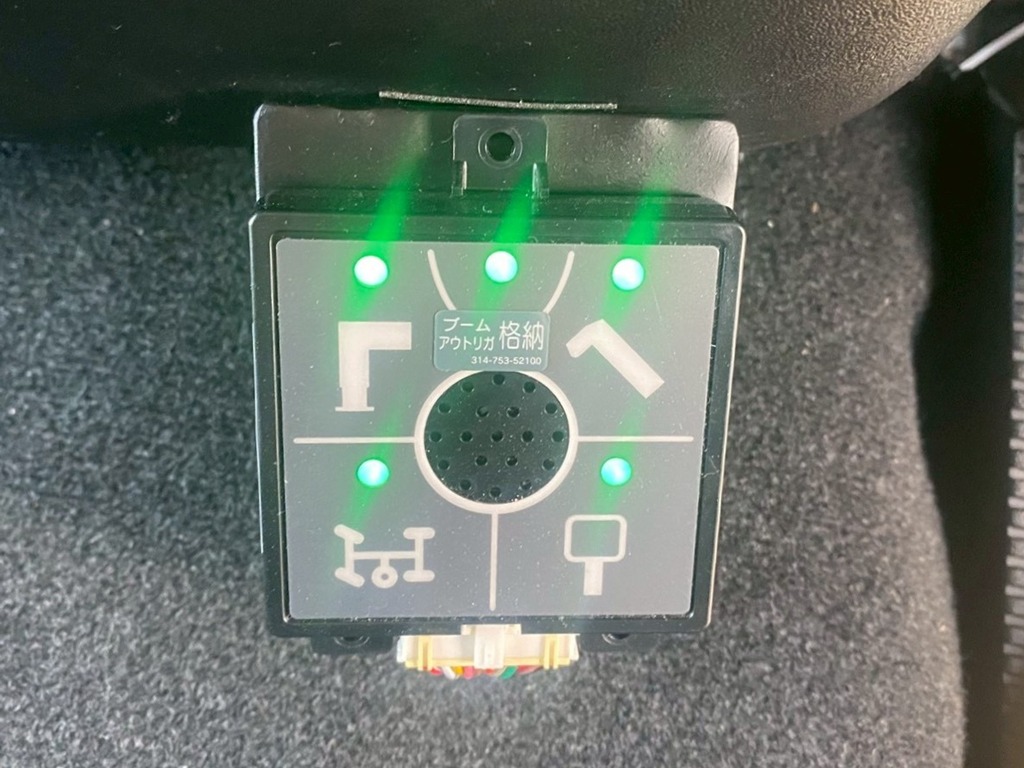 安全確認装置|三菱 ファイター 2KG-FK62FZの写真26